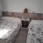 Vivienda Uso Turistico Nogales * فوز