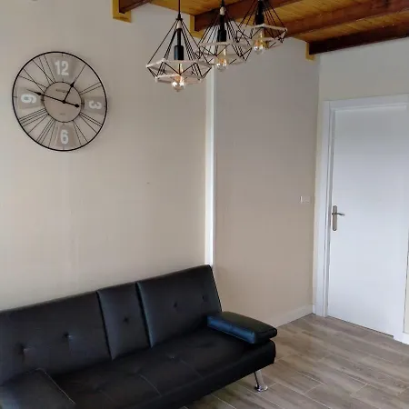 Vivienda Uso Turistico Nogales *